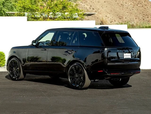 2027 Land Rover Range Rover SE LWB (L460), 9/20