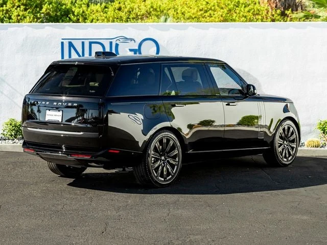 2027 Land Rover Range Rover SE LWB (L460), 6/20