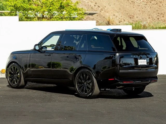 2027 Land Rover Range Rover SE LWB (L460), 9/20