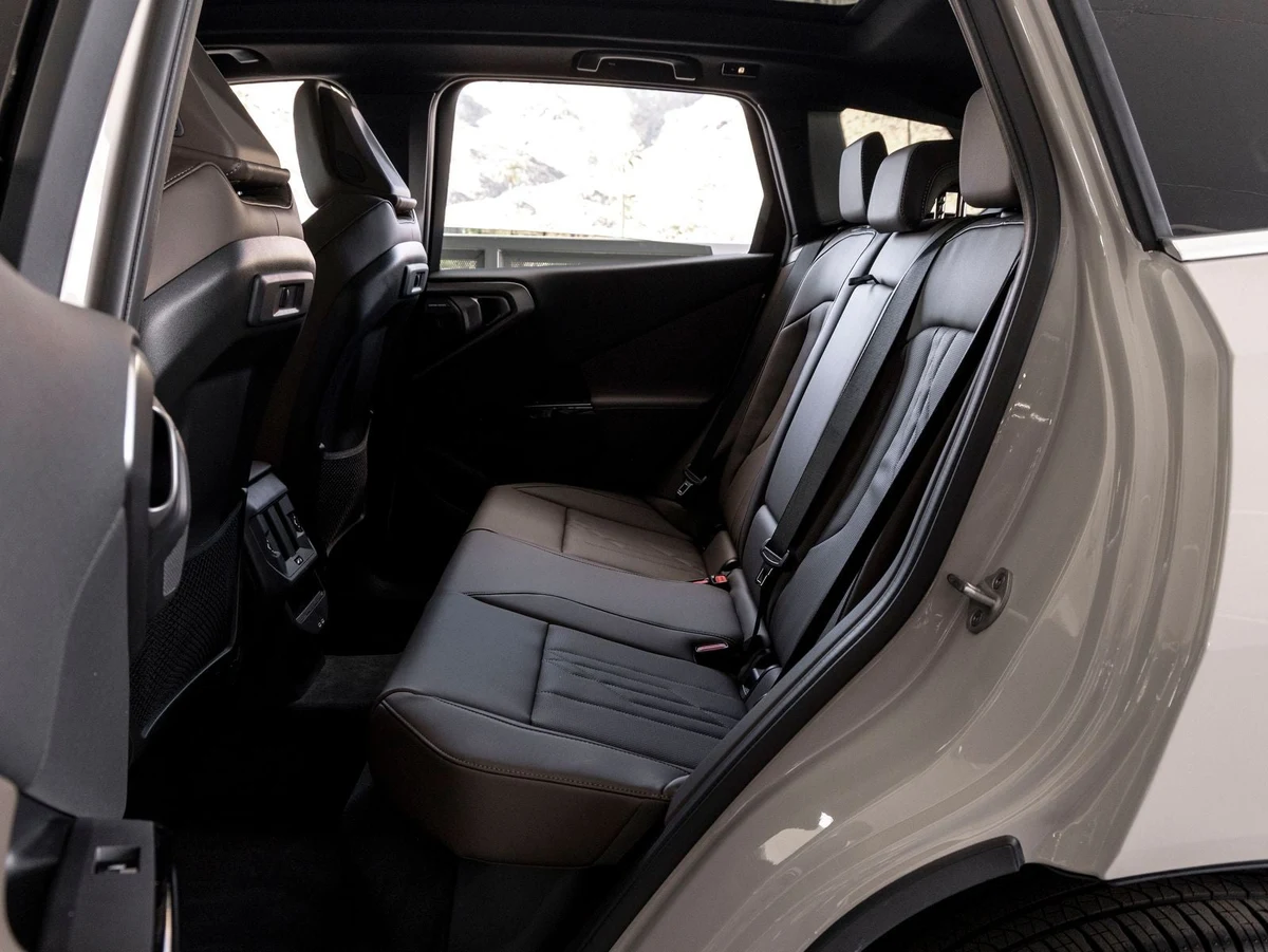 2026 BMW X3 30 xDrive (G45), 18/20