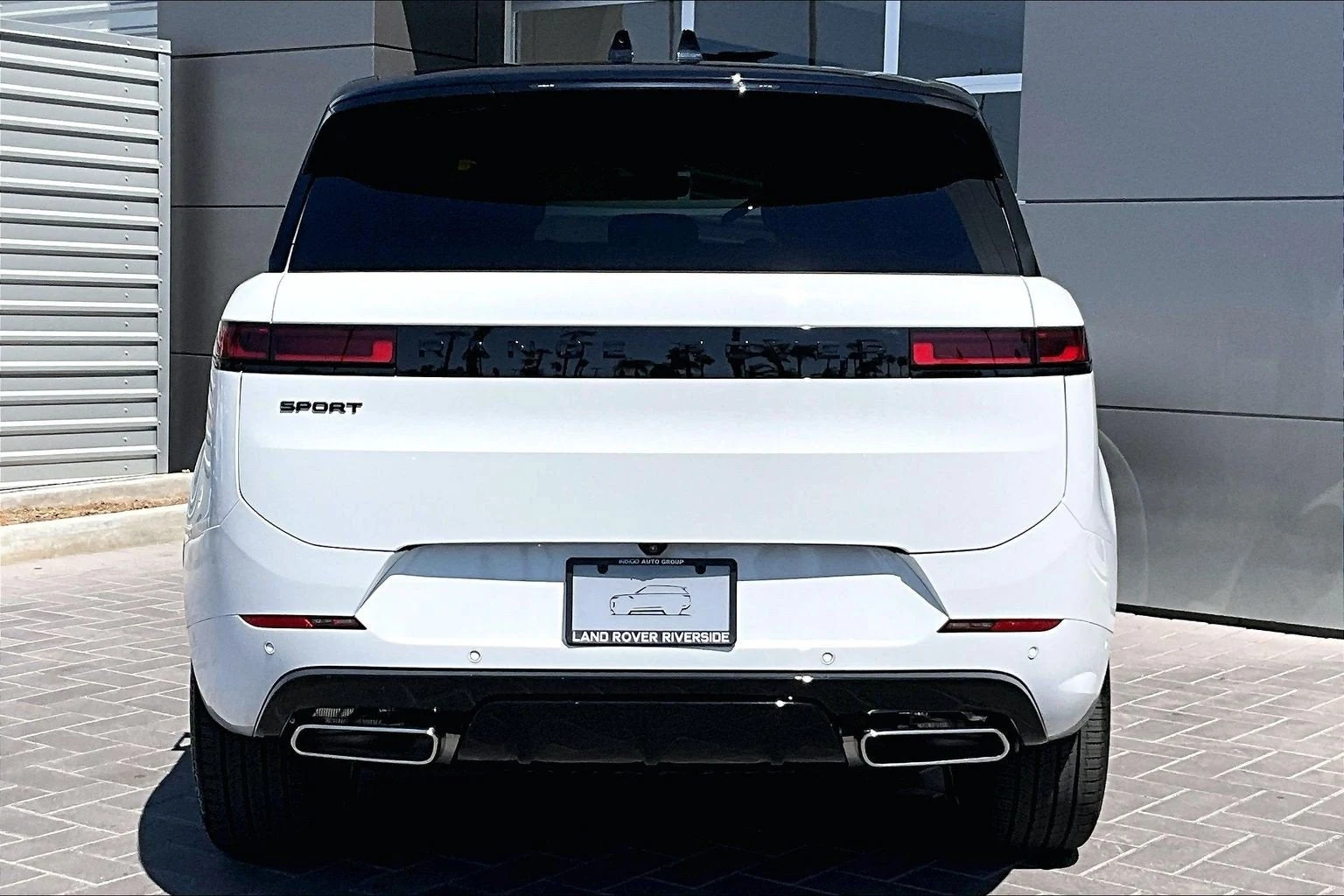 2027 Land Rover Range Rover Sport Plug-In Hybrid Dynamic SE (L461), 4/14