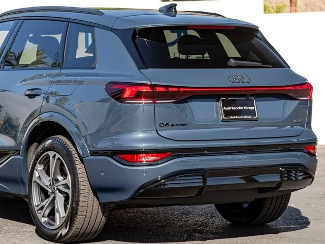 2027 Audi Q6 e-tron Premium Plus quattro, 10/20