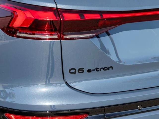 2027 Audi Q6 e-tron Premium Plus quattro, 11/20