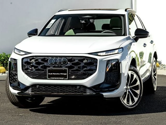 Audi Q3 S line quattro (FJ) · Glacier White Metallic · Indigo Auto Group