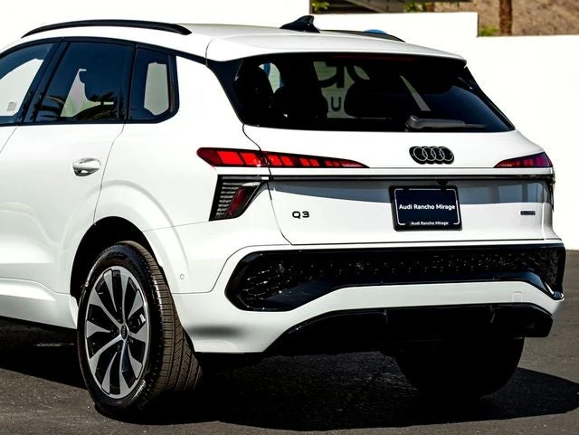 2026 Audi Q3 S line quattro (FJ), 11/20