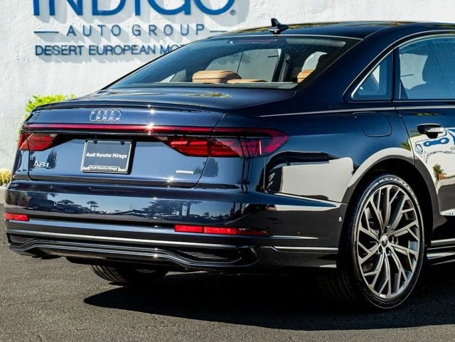 2027 Audi A8 L 55 quattro (D5), 8/20