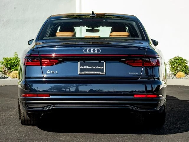 2027 Audi A8 L 55 quattro (D5), 9/20