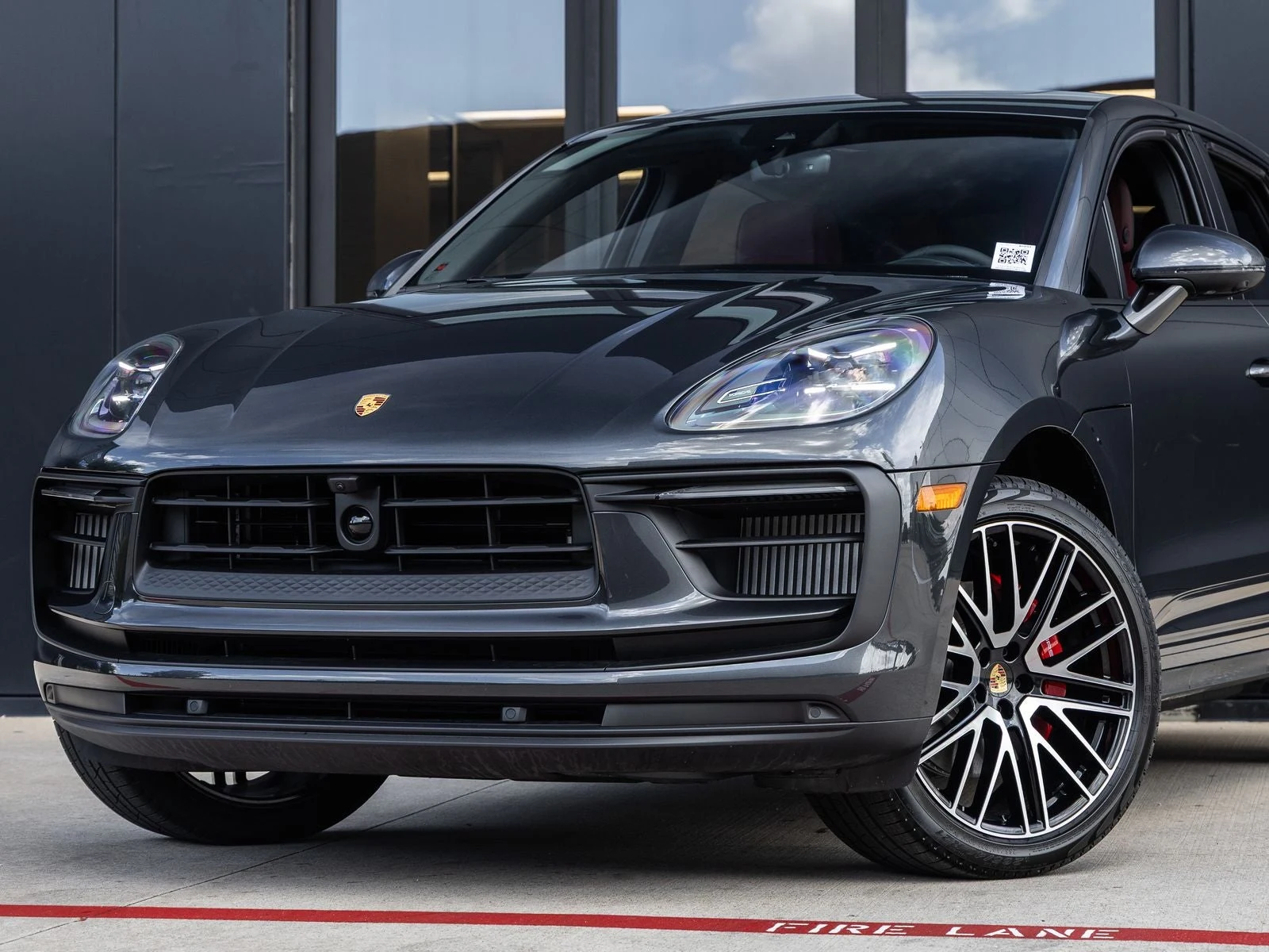 2026 Porsche Macan S (95B), 7/20