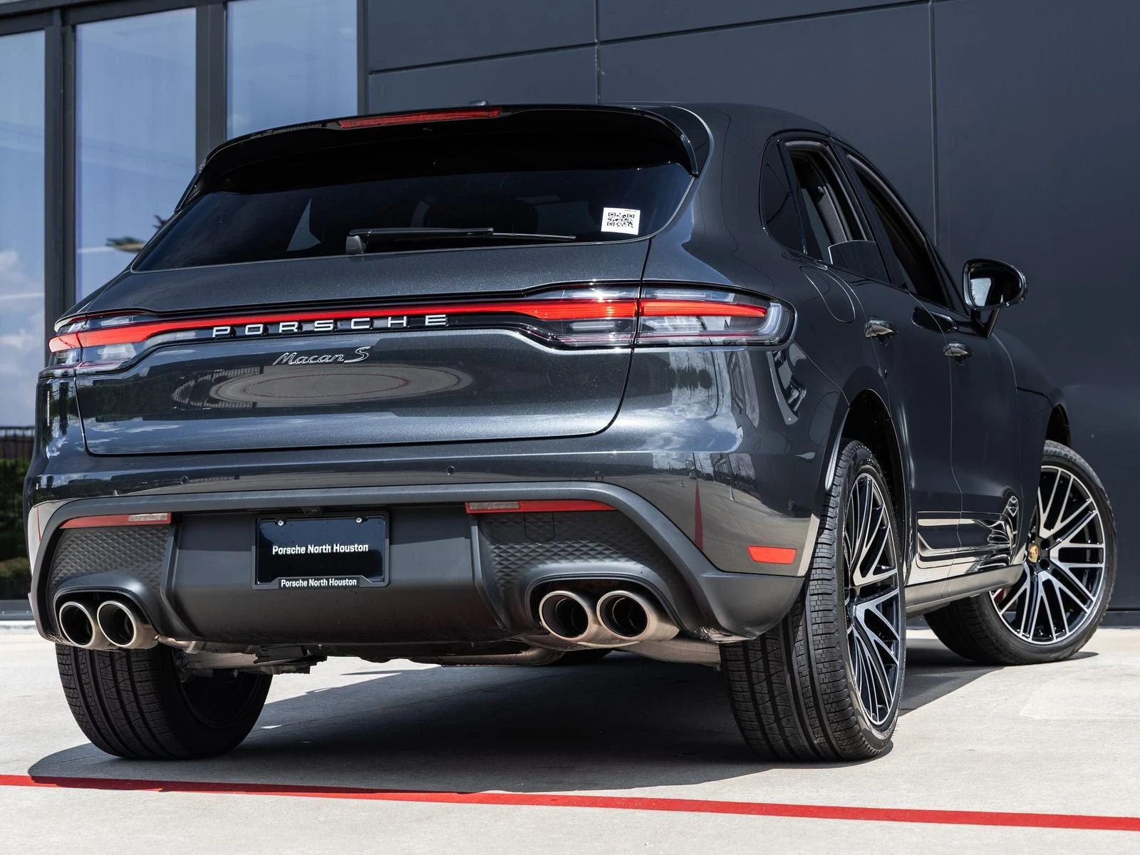 2026 Porsche Macan S (95B), 11/20