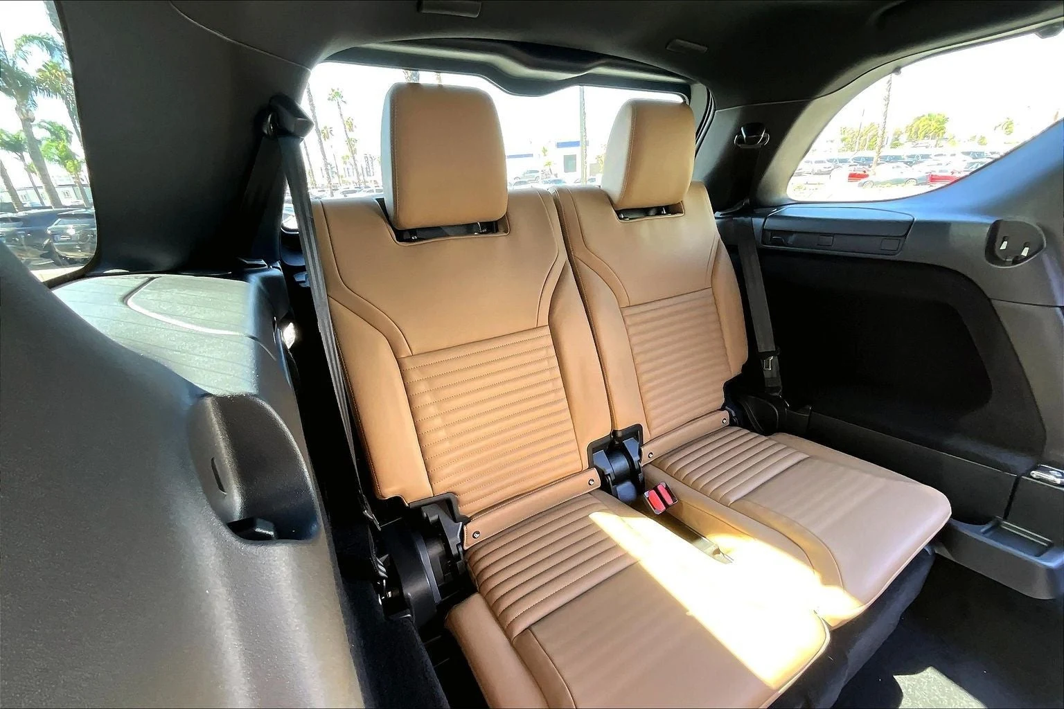 2026 Land Rover Discovery Dynamic SE (L462), 11/14