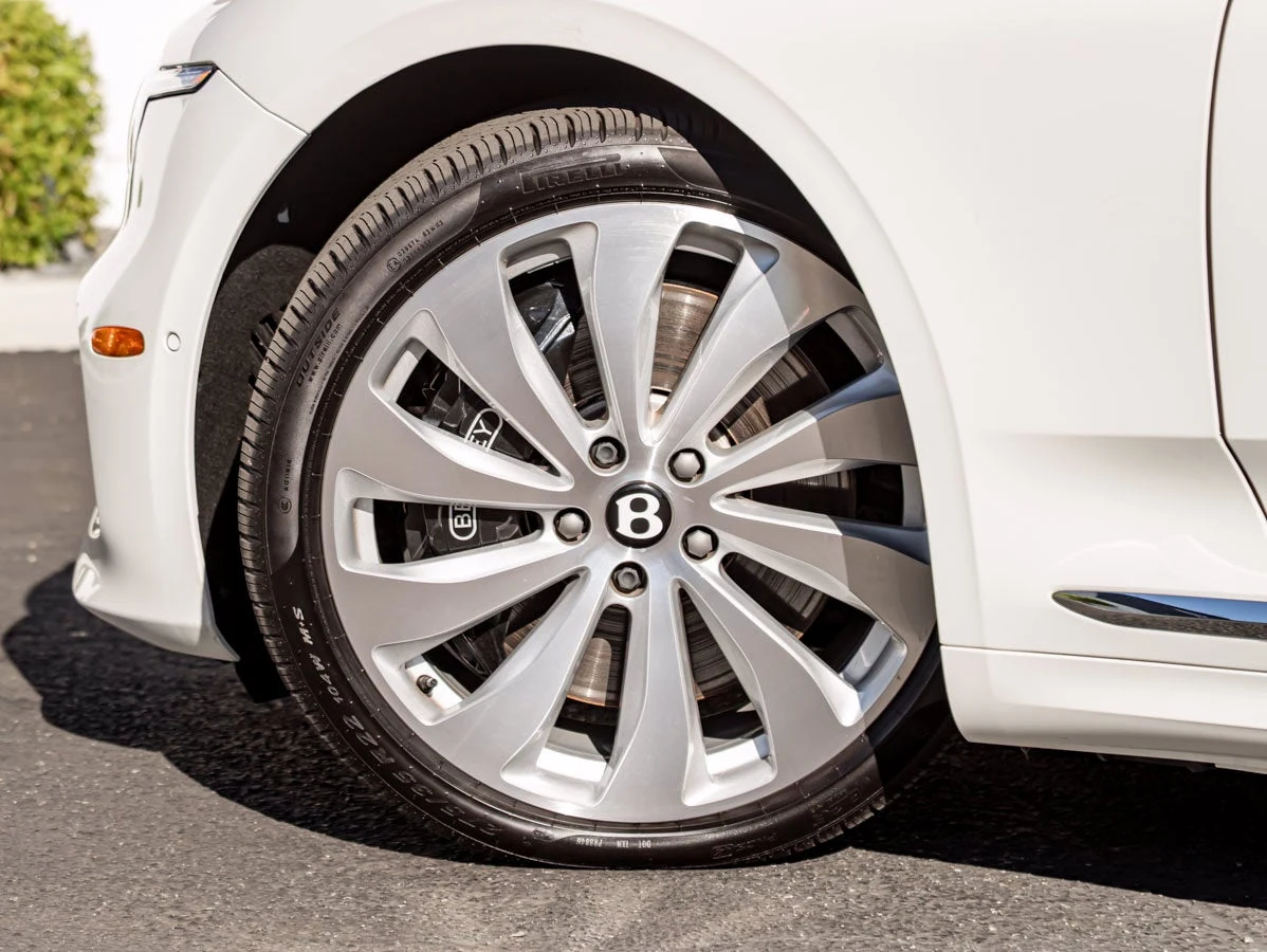 2026 Bentley Continental GTC V8 High Performance Hybrid (4th Generation), 16/20