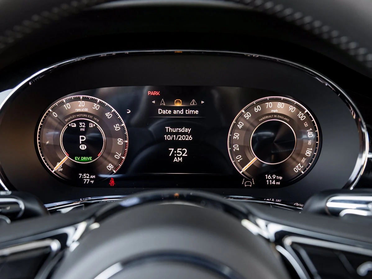 2026 Bentley Continental GTC V8 High Performance Hybrid (4th Generation), 20/20