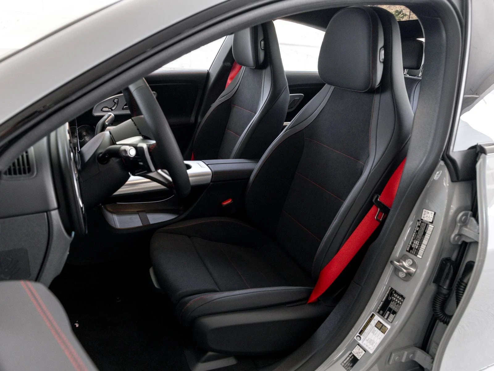 2027 Mercedes-Benz CLA 350 4MATIC Electric (C178), 10/20