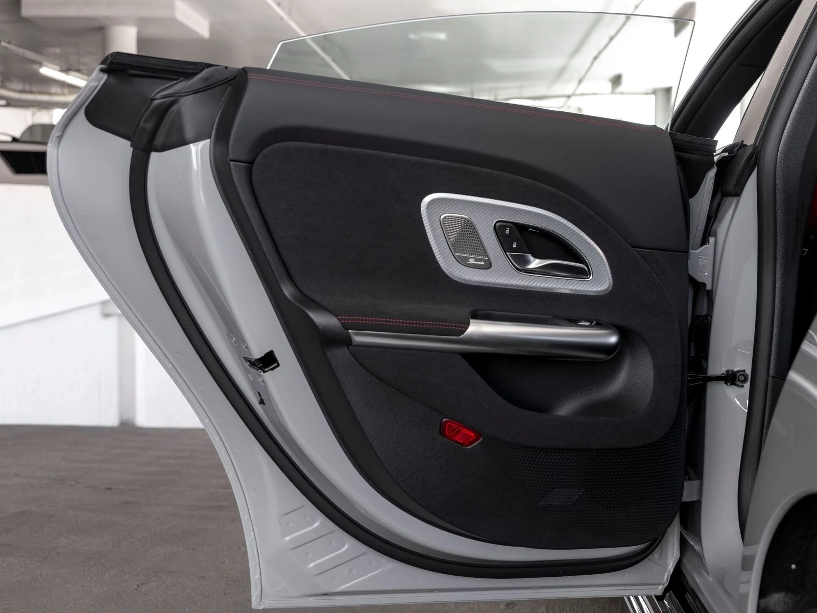 2027 Mercedes-Benz CLA 350 4MATIC Electric (C178), 18/20