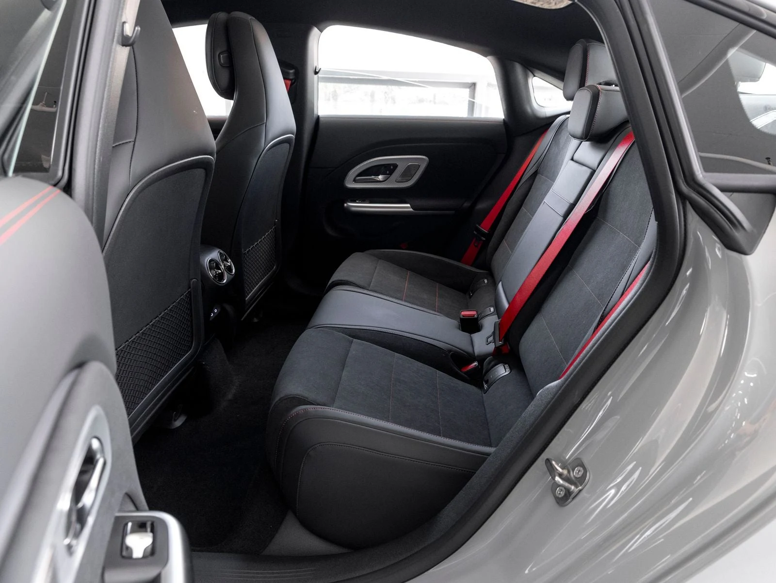 2027 Mercedes-Benz CLA 350 4MATIC Electric (C178), 20/20