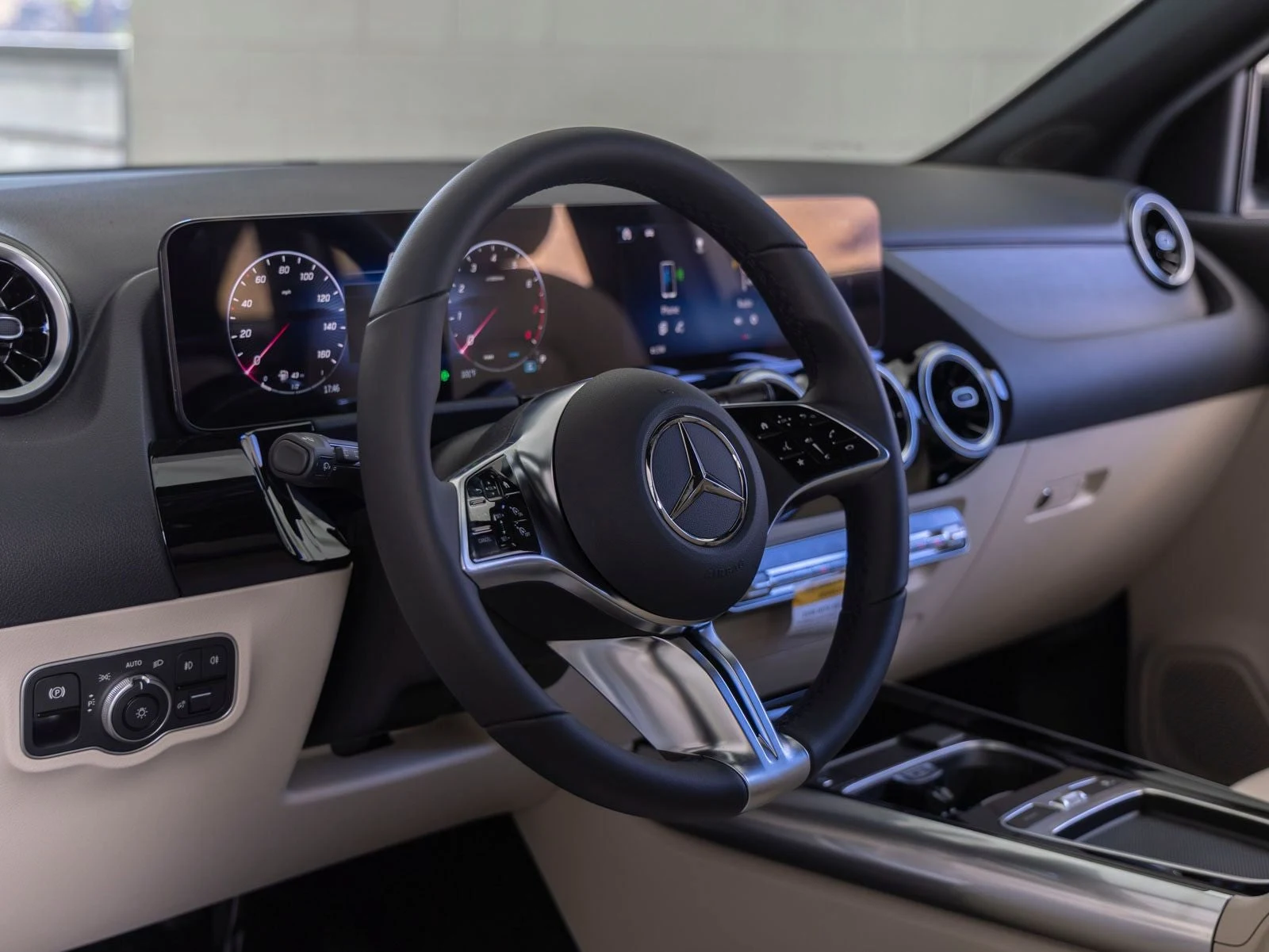 2026 Mercedes-Benz GLA 250 (H247), 13/20