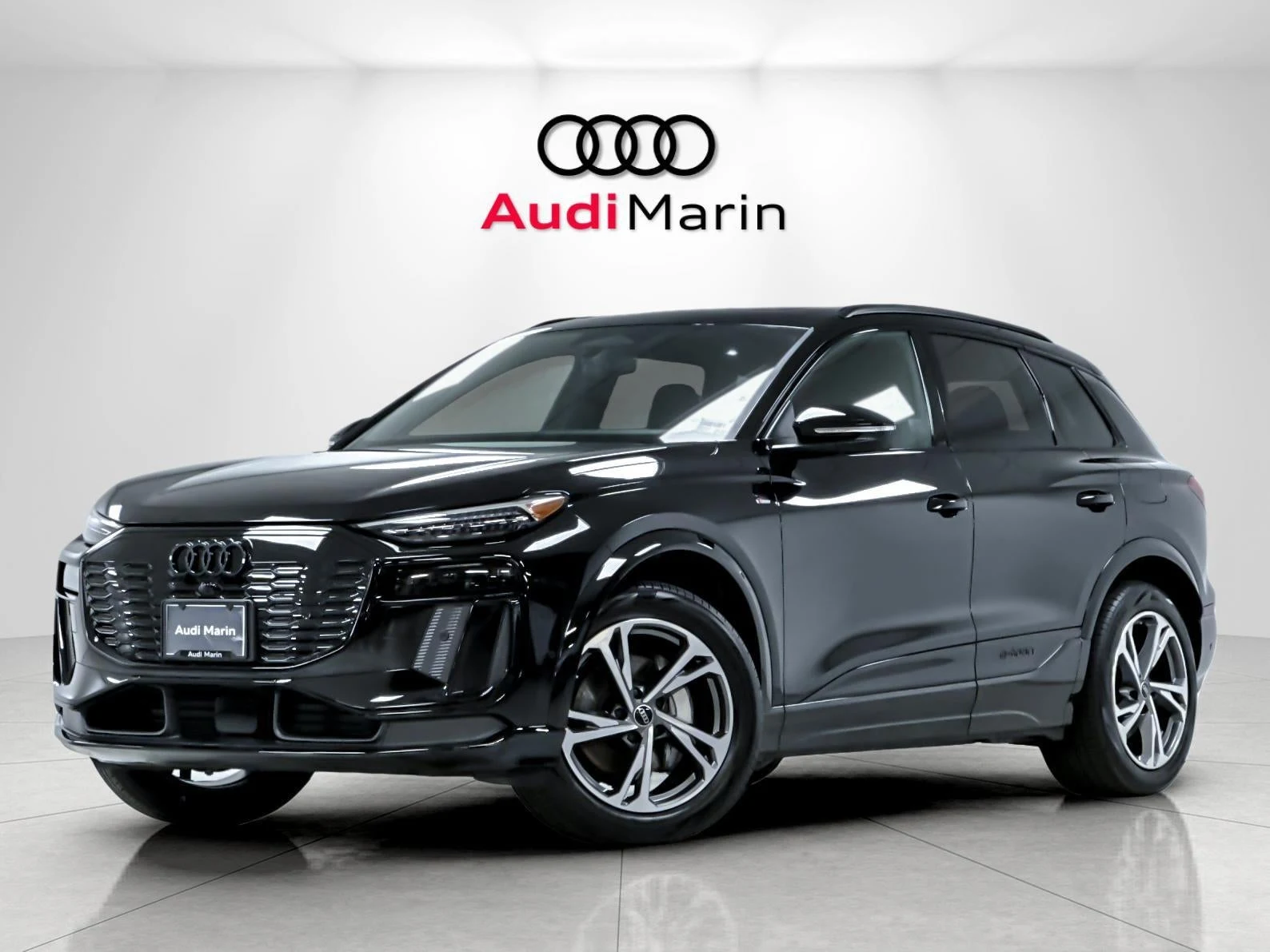 Audi Q6 e-tron Premium Plus · Mythos Black Metallic · Indigo Auto Group