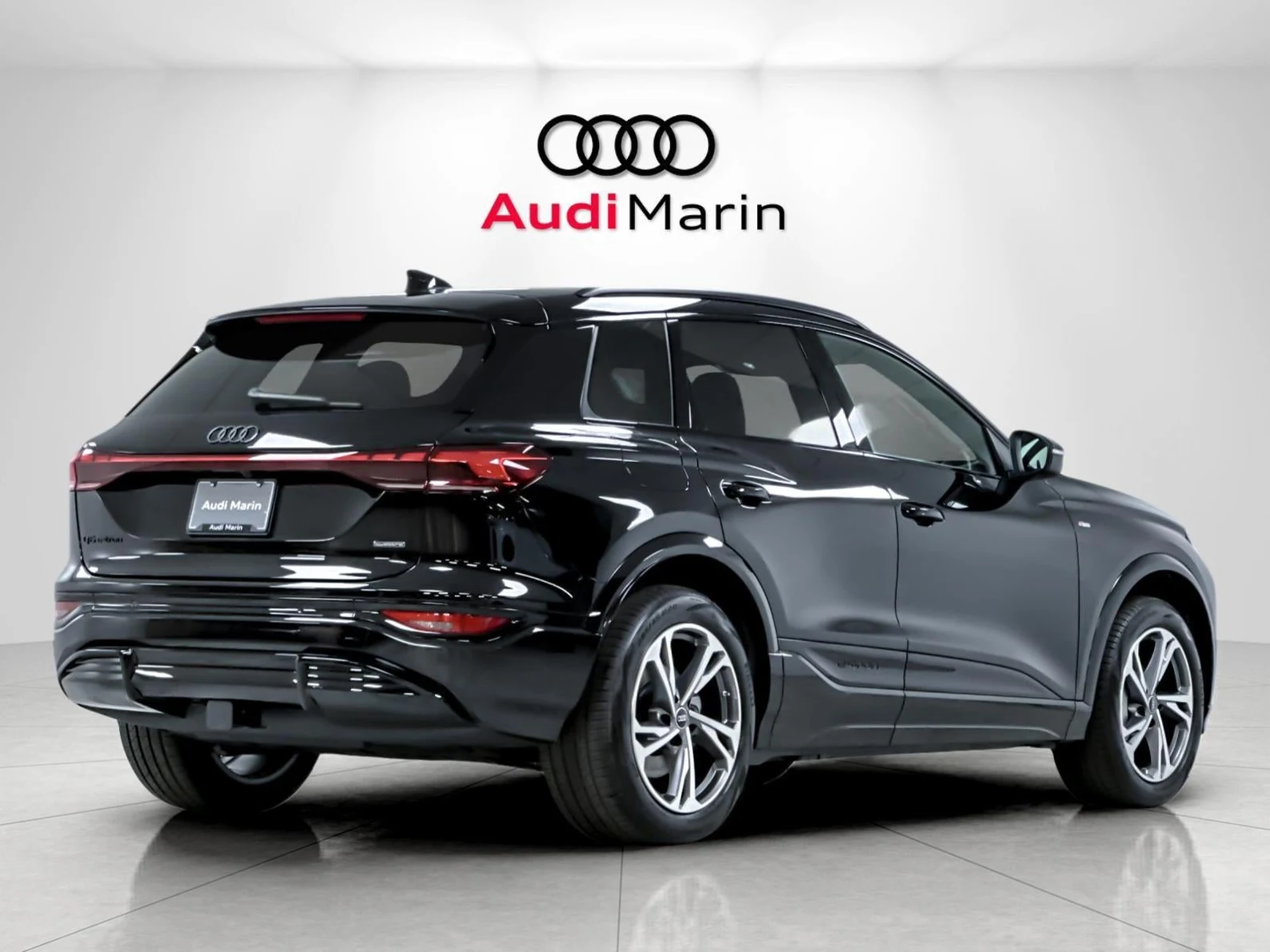2027 Audi Q6 e-tron Premium Plus, 5/20