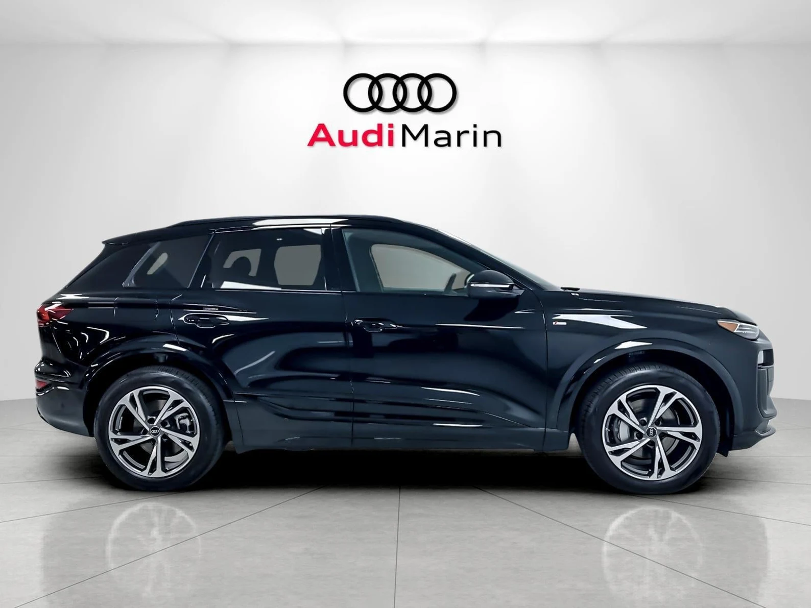 2027 Audi Q6 e-tron Premium Plus, 6/20