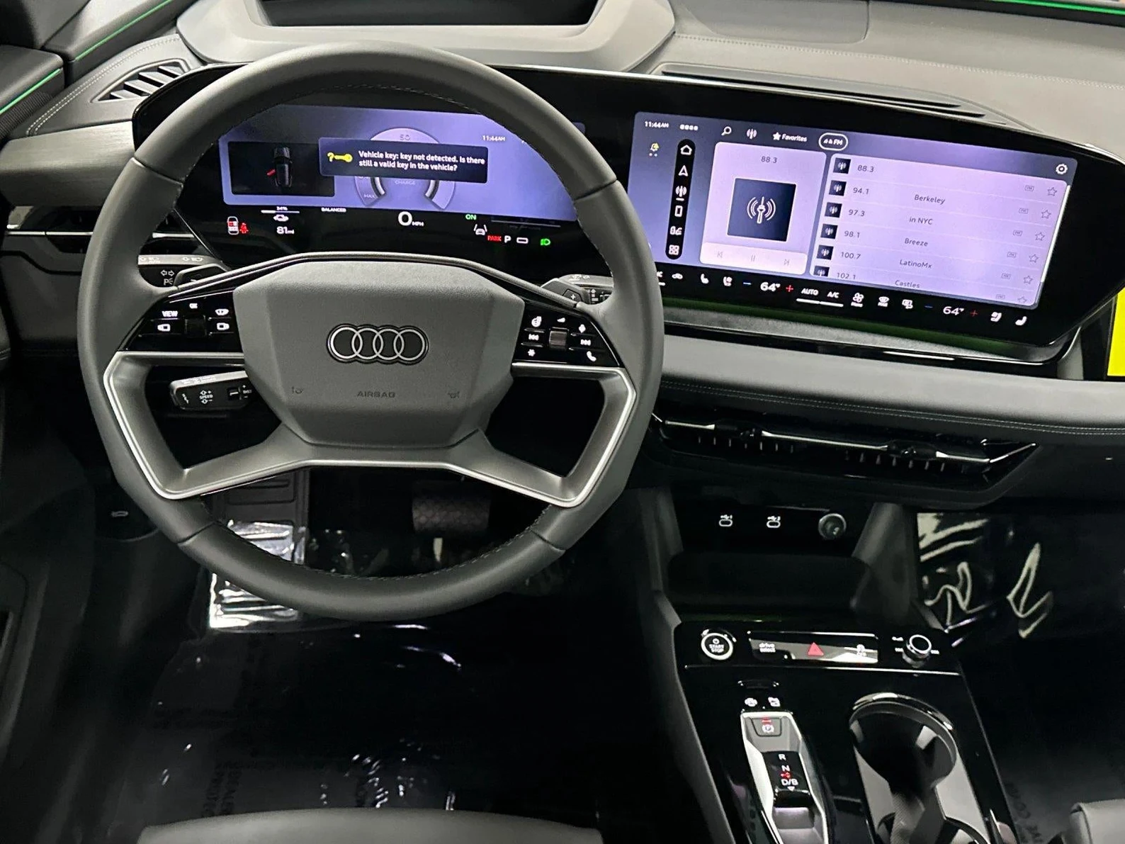 2027 Audi Q6 e-tron Premium Plus, 13/20