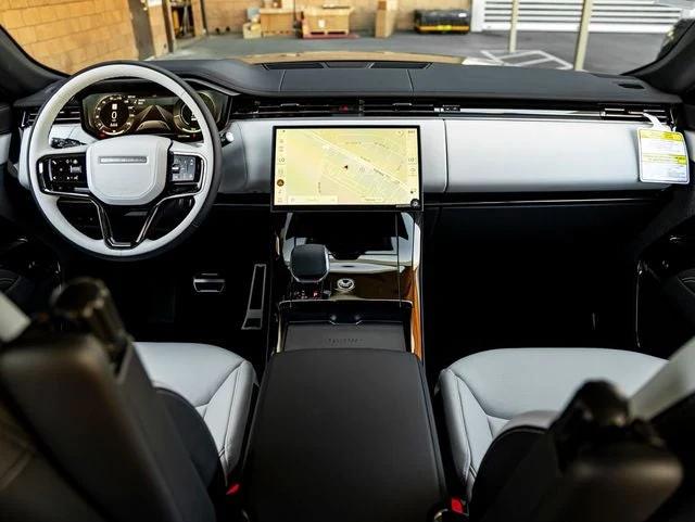 2027 Land Rover Range Rover Sport Plug-In Hybrid (L461), 18/20