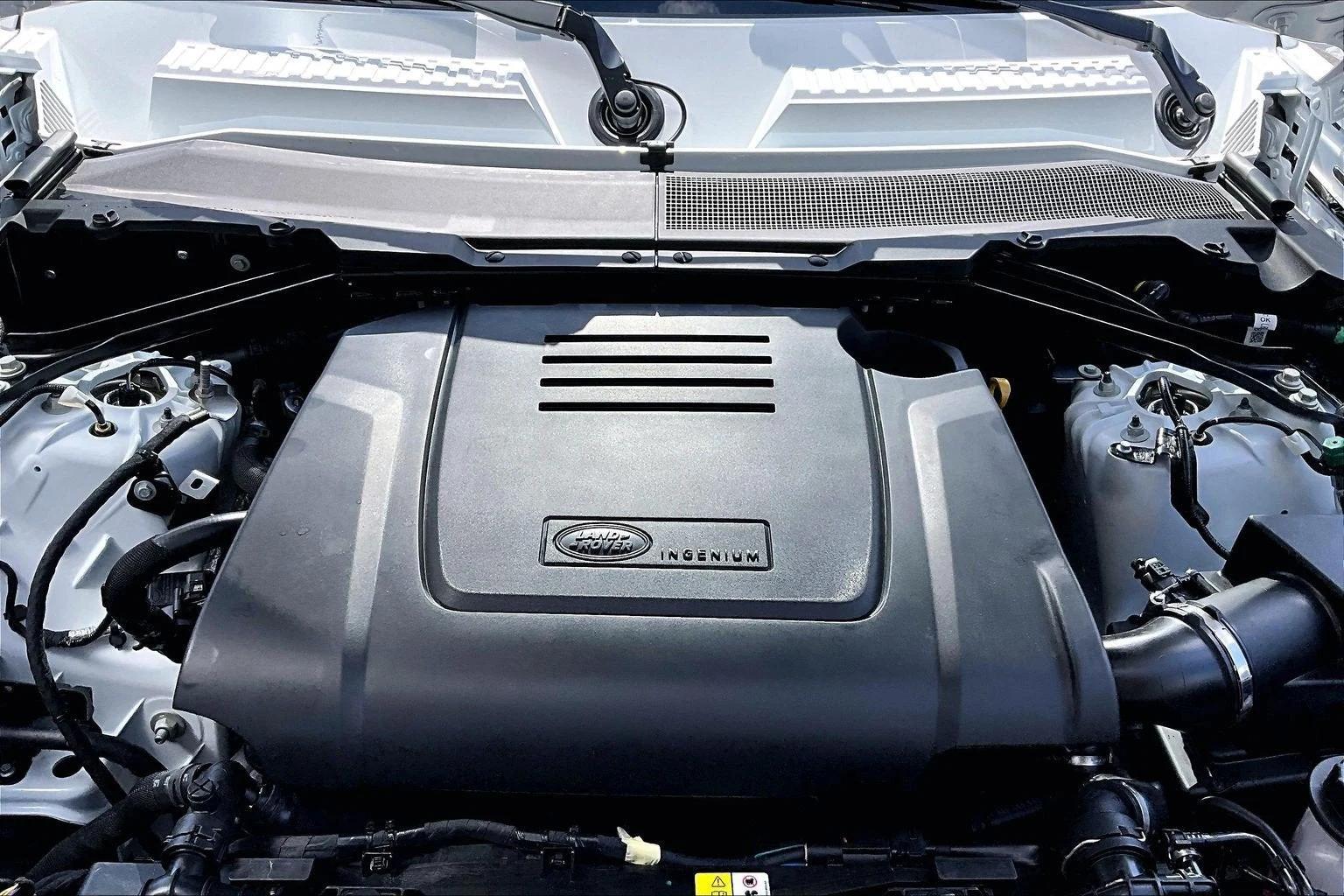 2026 Land Rover Defender 110 S (L663), 11/14