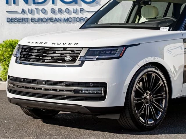 2027 Land Rover Range Rover SE LWB (L460), 2/20