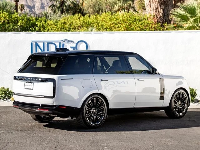 2027 Land Rover Range Rover SE LWB (L460), 6/20