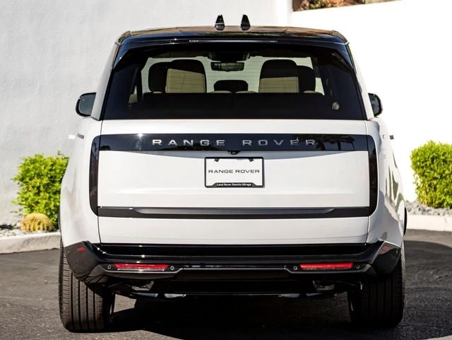 2027 Land Rover Range Rover SE LWB (L460), 8/20