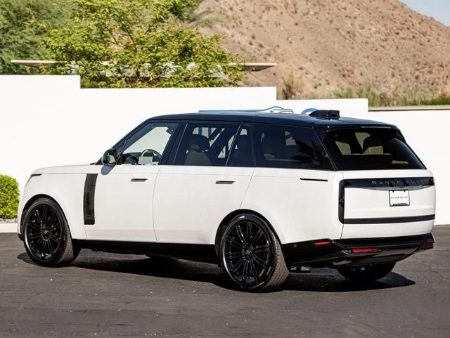2027 Land Rover Range Rover SE LWB (L460), 9/20