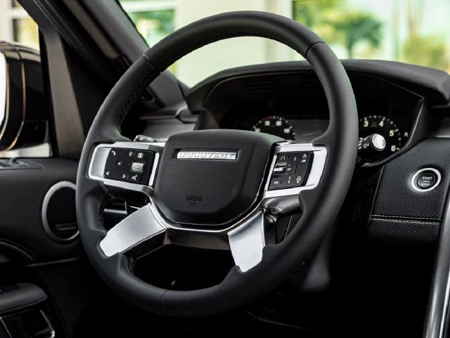 2026 Land Rover Discovery Dynamic SE (L462), 20/20