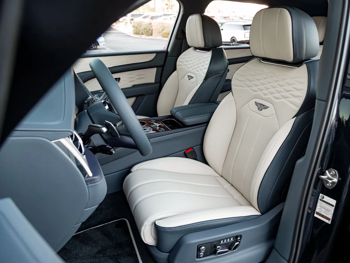 2027 Bentley Bentayga Artenara Edition V8, 17/20