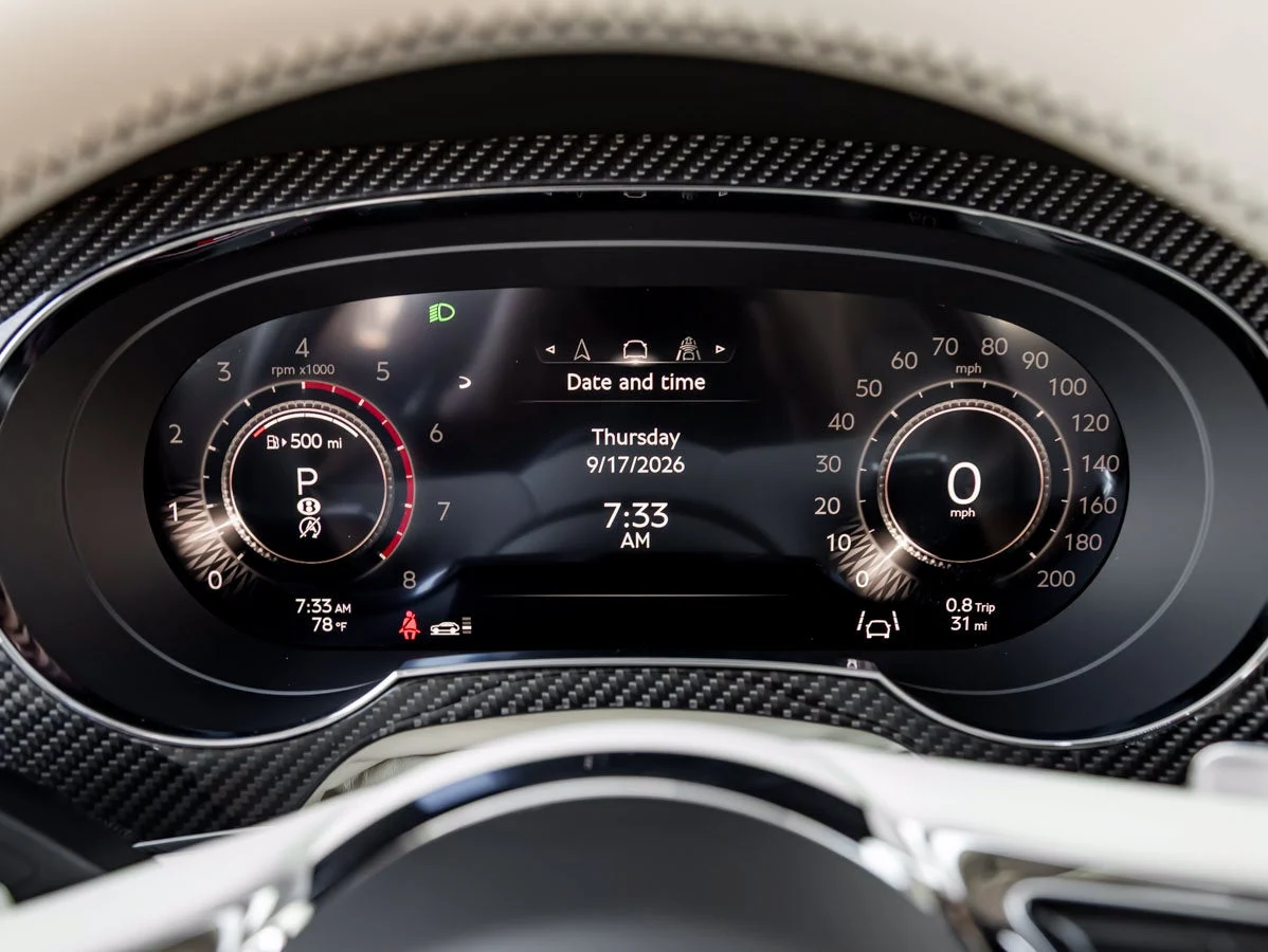 2027 Bentley Bentayga Azure V8, 18/20