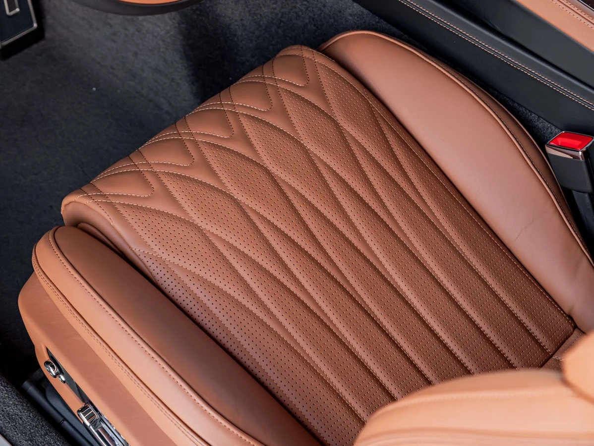 2026 Bentley Continental GT Azure (4th Generation), 17/20