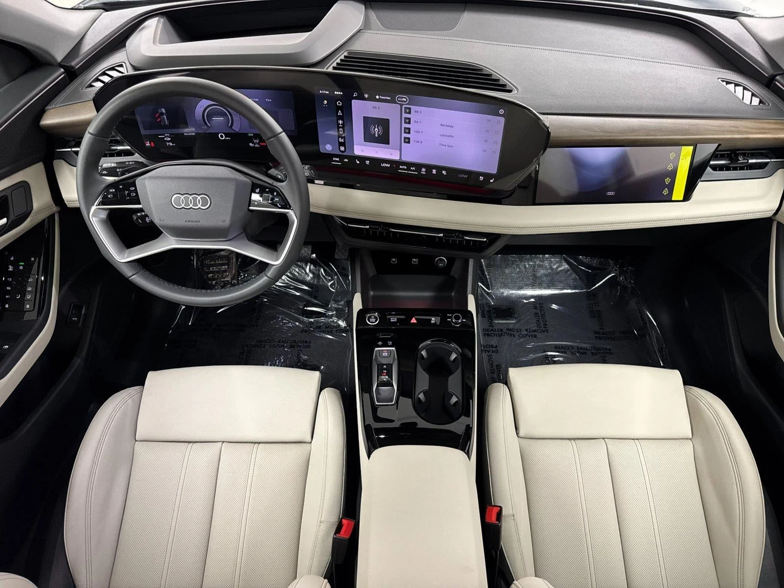 2027 Audi Q6 e-tron Premium Plus, 12/20