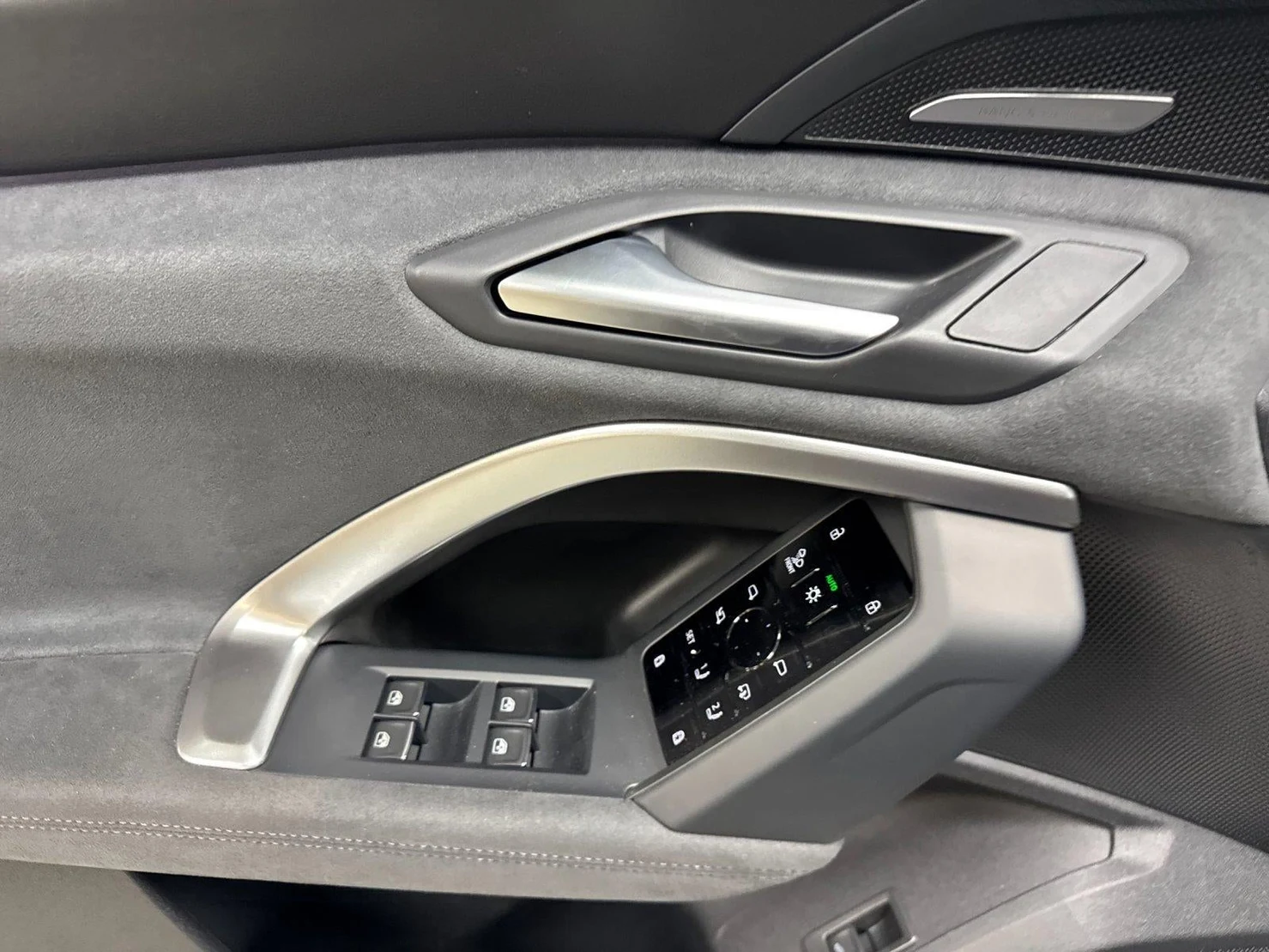 2026 Audi SQ5 Premium Plus quattro (GU), 10/20