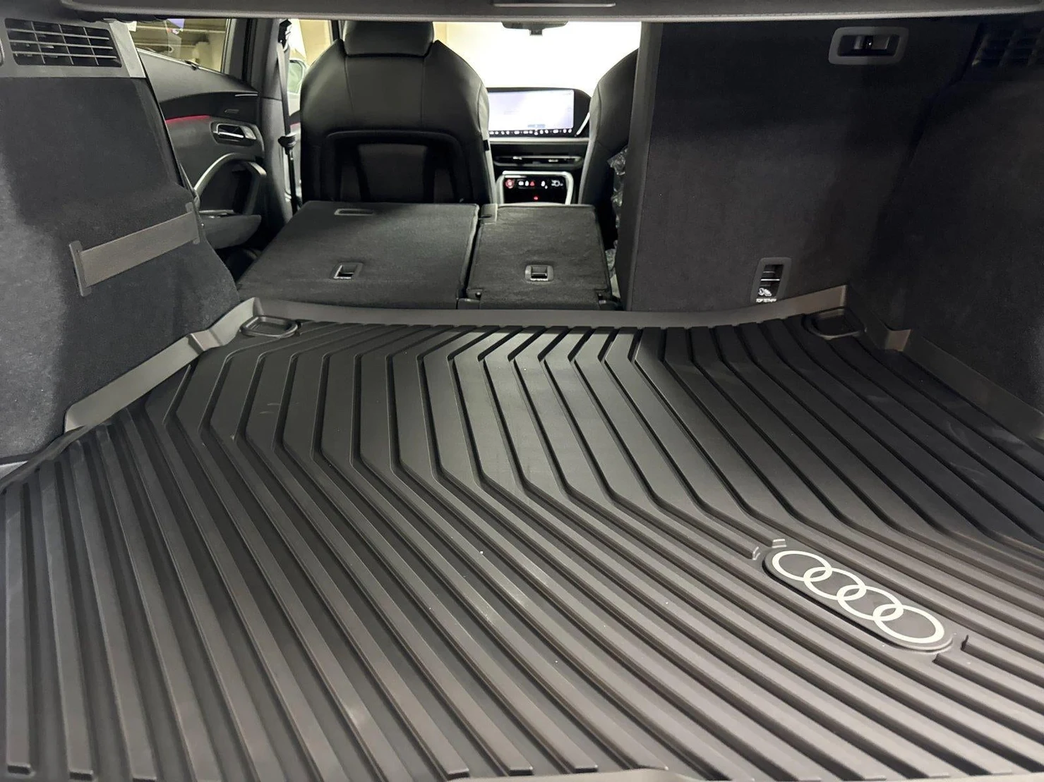 2026 Audi SQ5 Premium Plus quattro (GU), 14/20