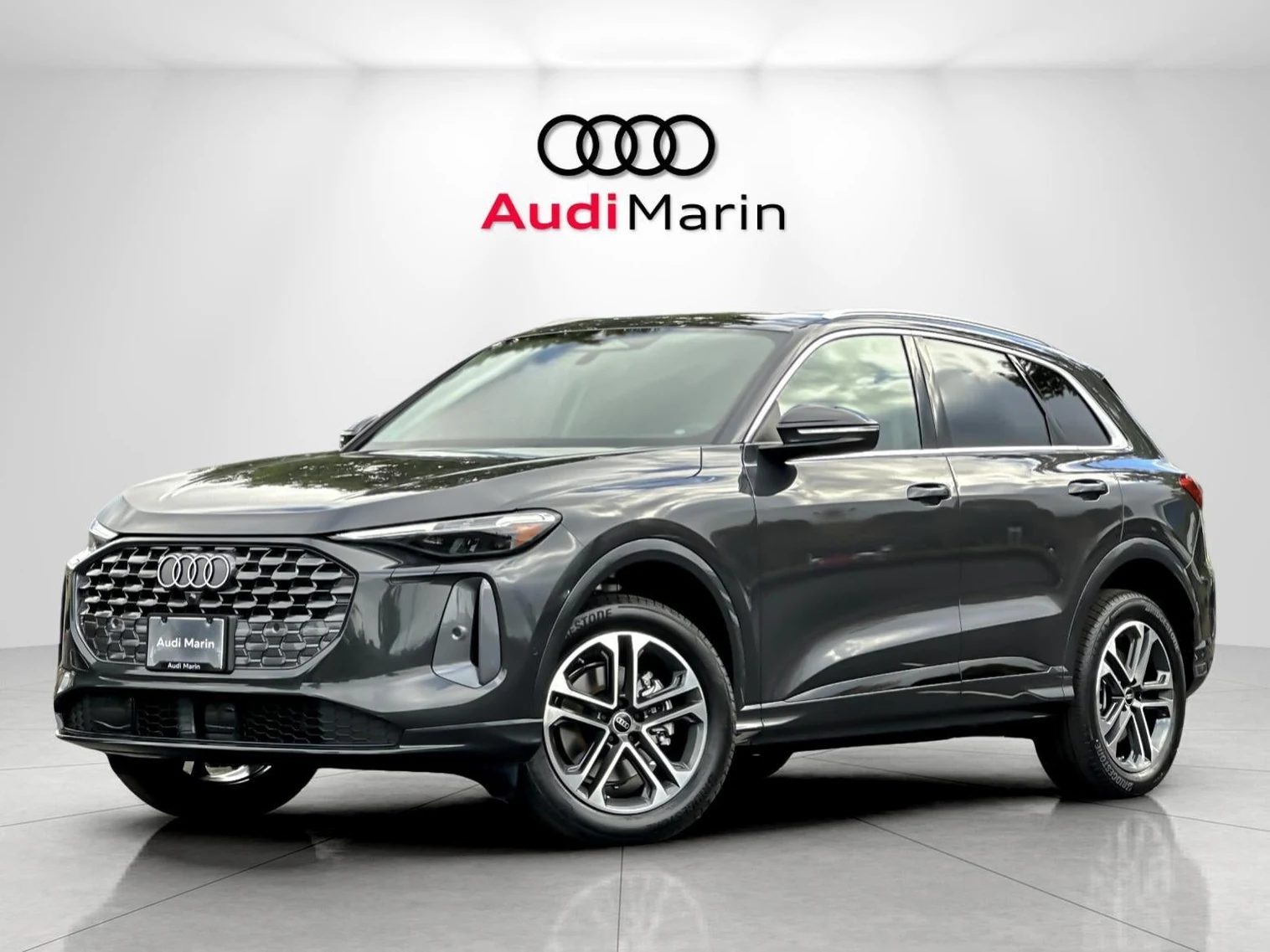 Audi Q5 Premium Plus (GU) · Tambora Gray Metallic · Indigo Auto Group