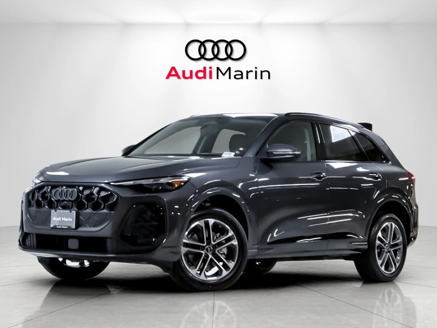 Audi Q5 Premium quattro (GU) · Tambora Gray Metallic · Indigo Auto Group