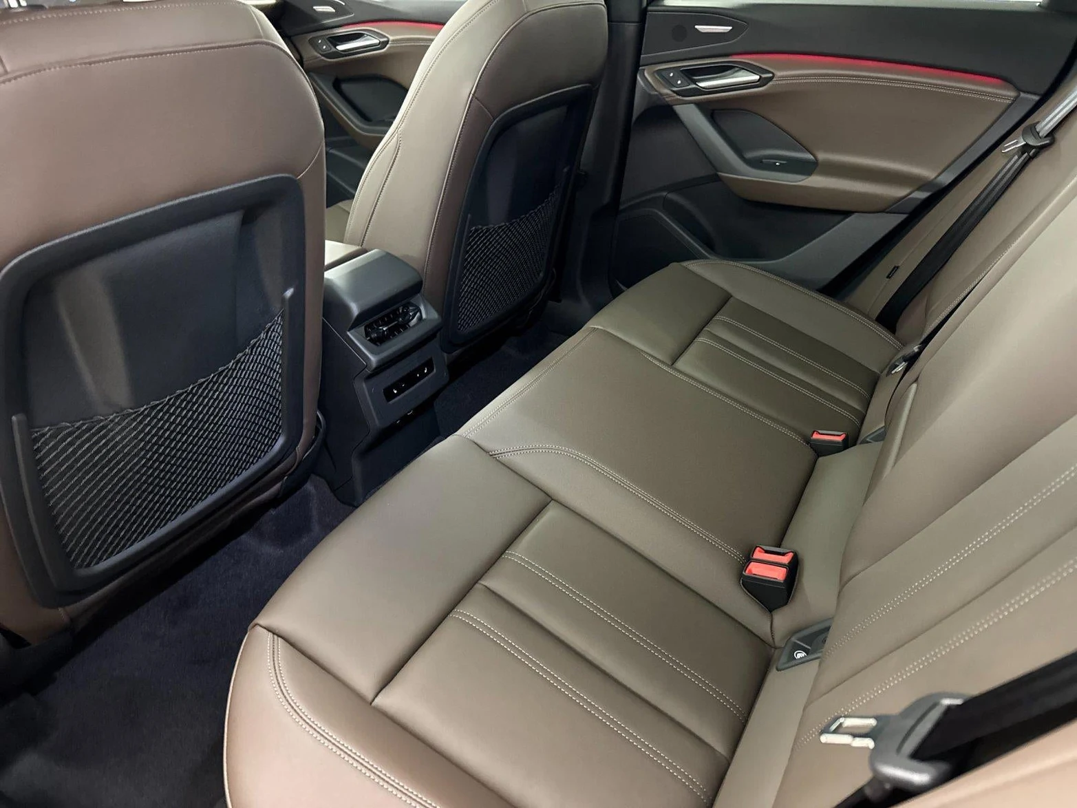 2027 Audi Q6 e-tron Premium Plus, 11/20
