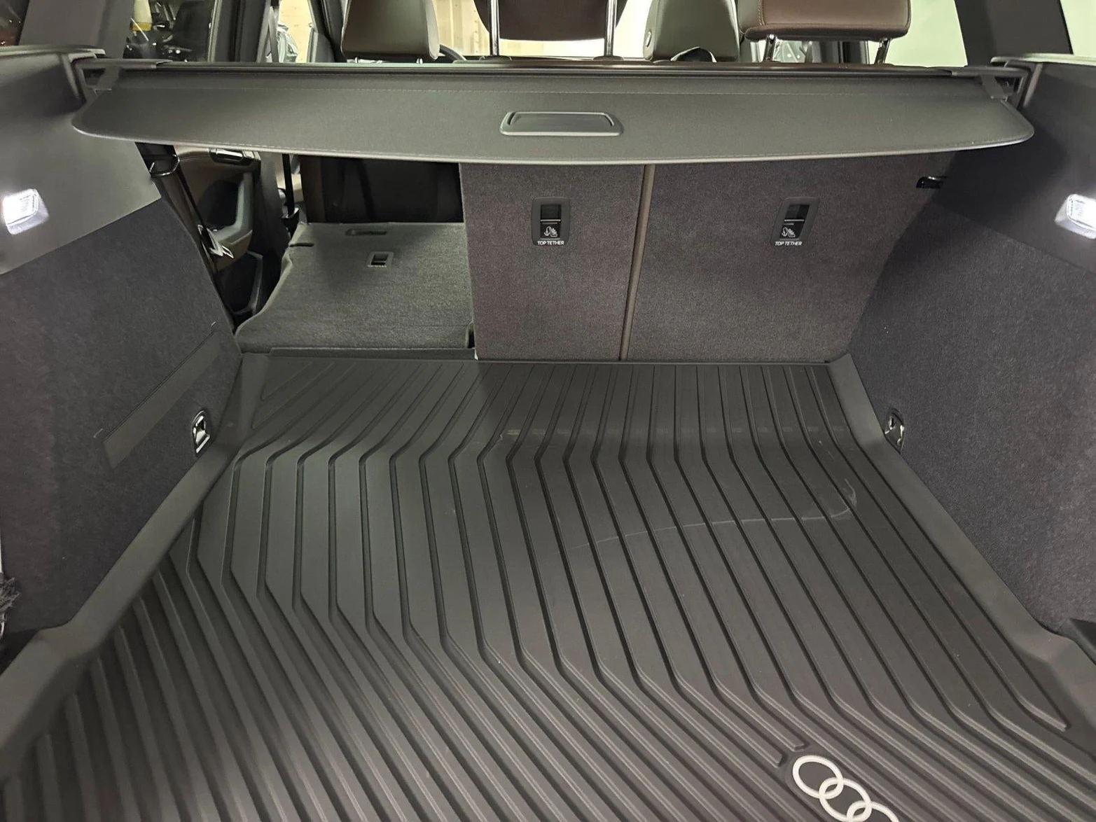 2027 Audi Q6 e-tron Premium Plus, 14/20