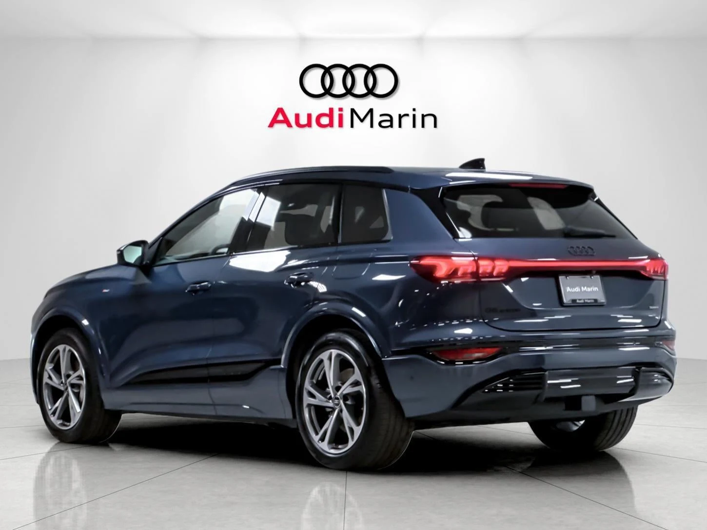 2027 Audi Q6 e-tron Prestige, 3/20