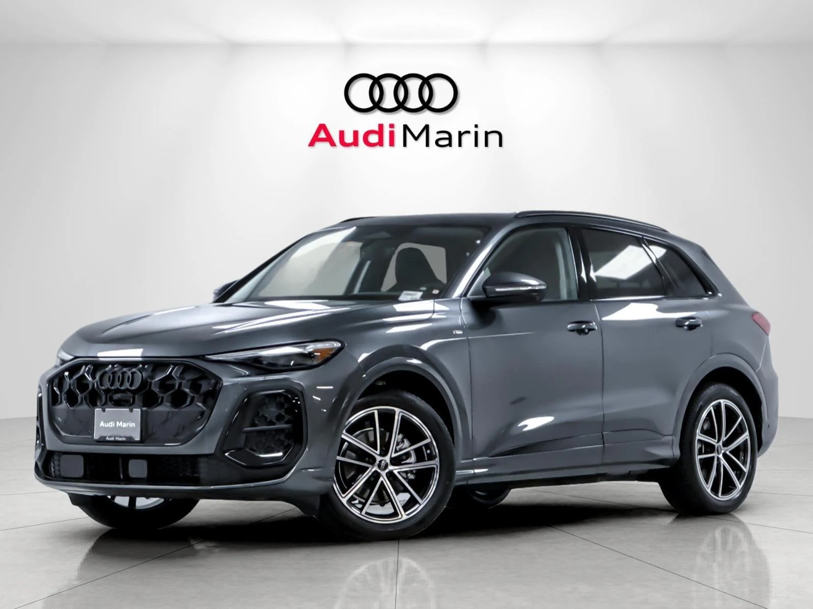 Audi Q5 Prestige (GU) · Daytona Gray Pearl Effect · Indigo Auto Group