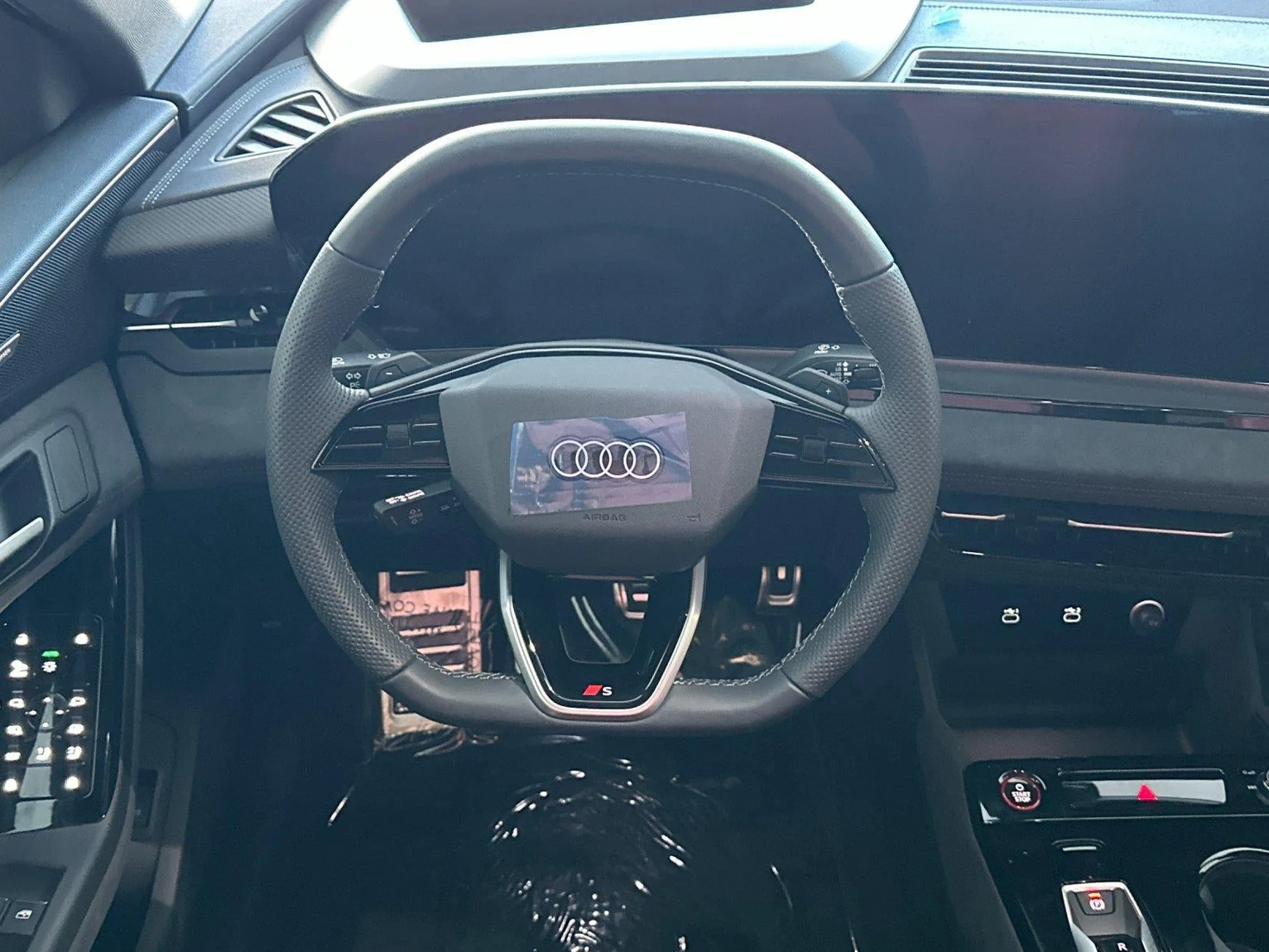 2027 Audi SQ6 e-tron Sportback Prestige, 13/20
