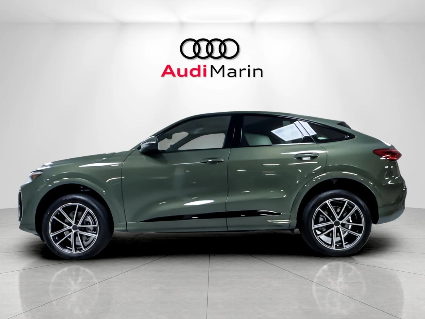 2026 Audi Q5 Sportback Premium Plus (GU), 2/20