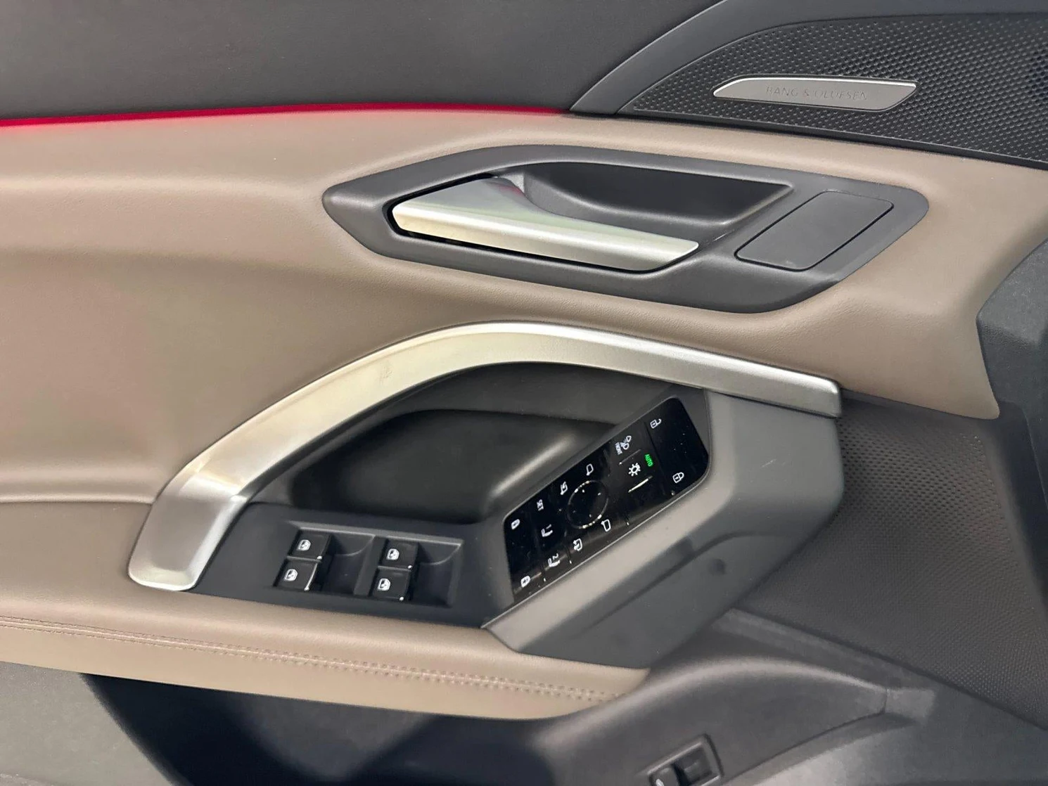 2026 Audi Q5 Sportback Premium Plus (GU), 10/20