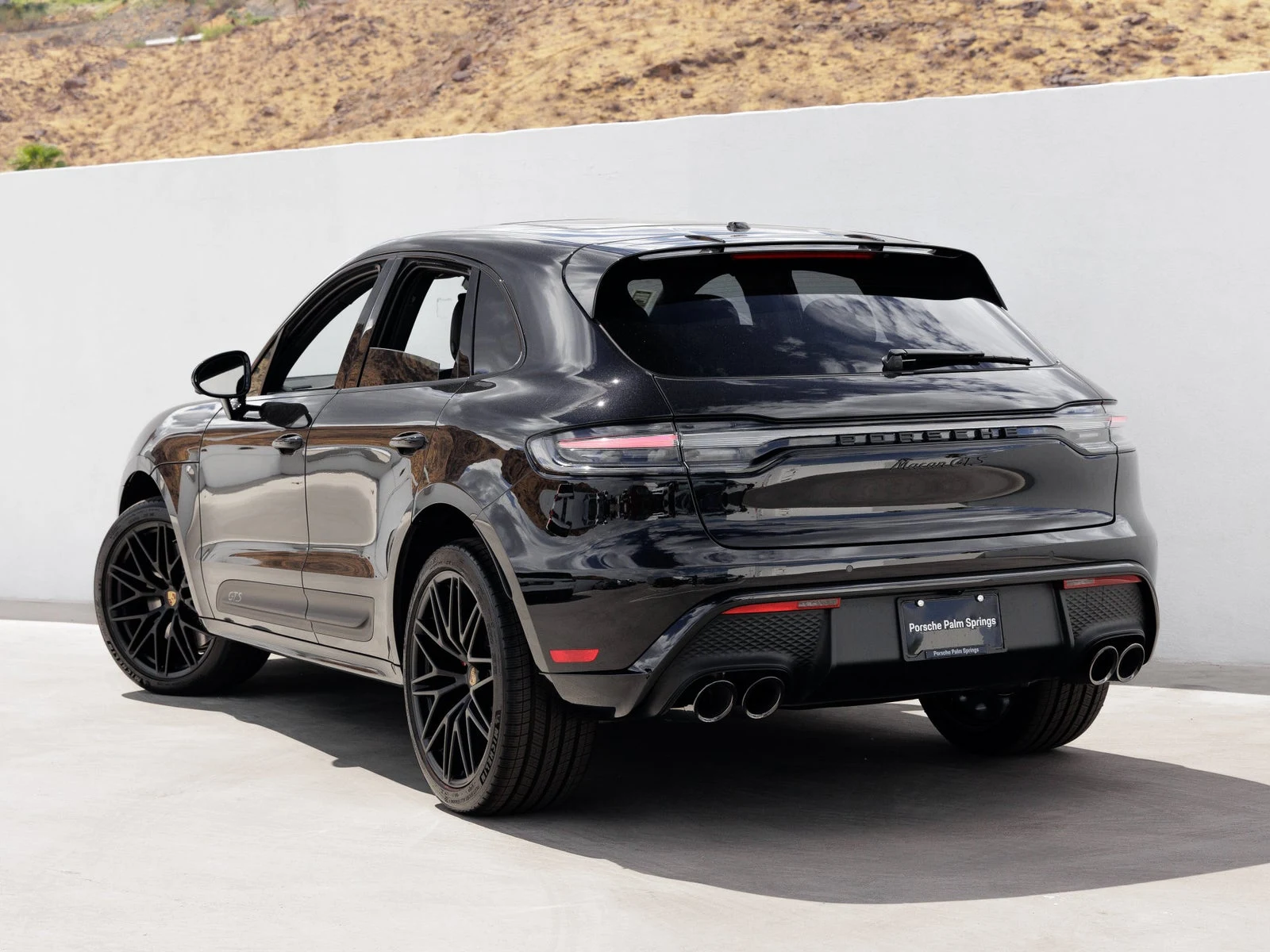 2026 Porsche Macan GTS (95B), 3/20