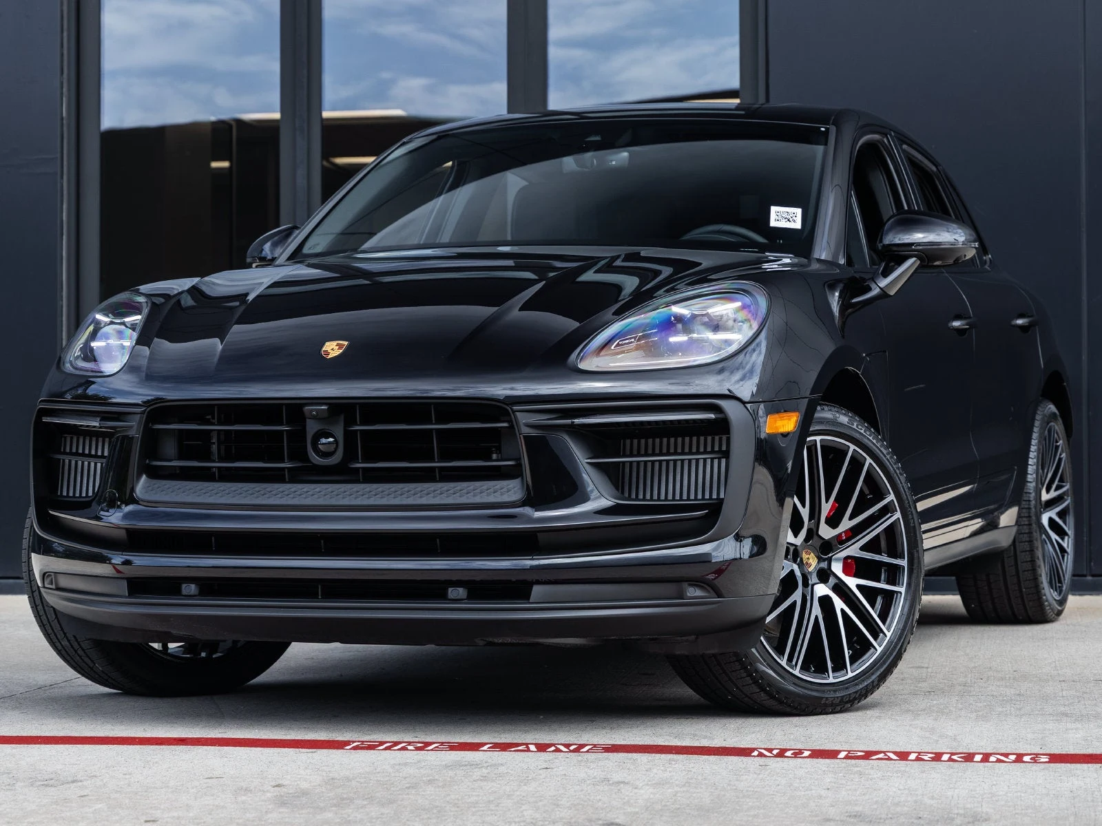Porsche Macan S (95B) · Jet Black Metallic · Indigo Auto Group