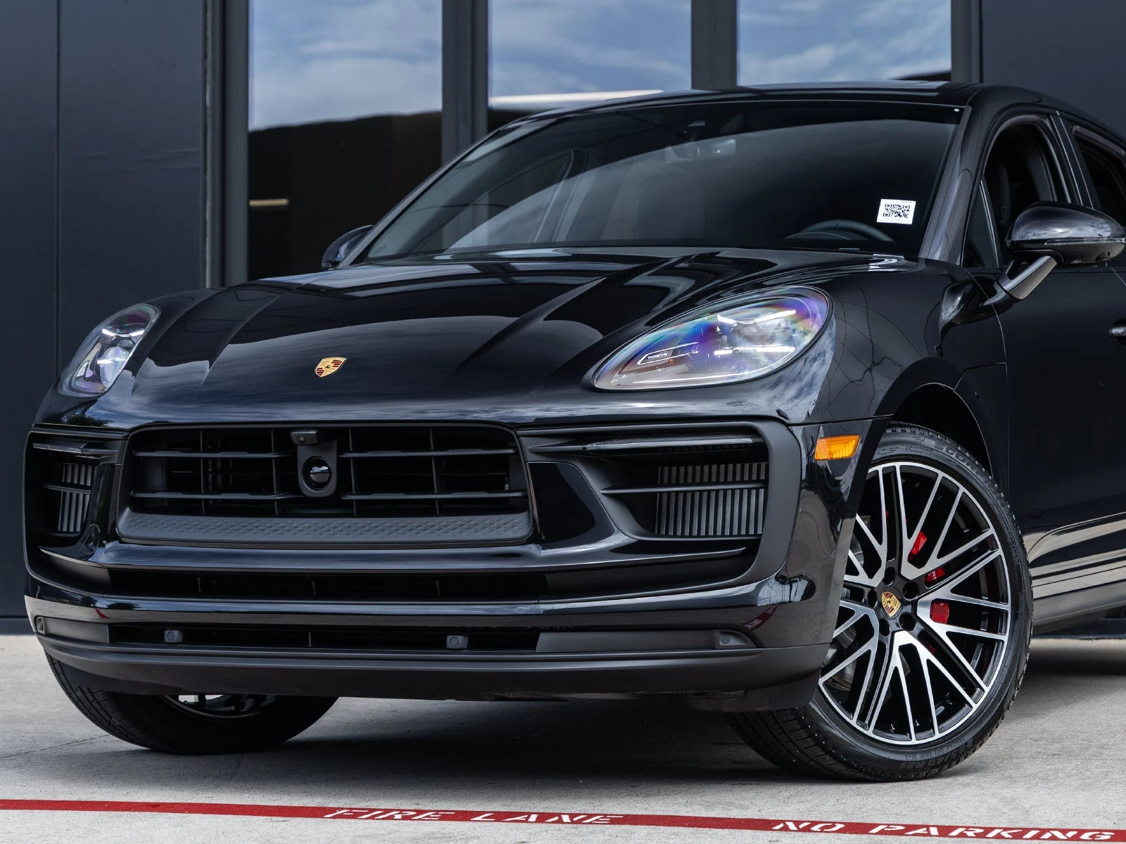 2026 Porsche Macan S (95B), 7/20
