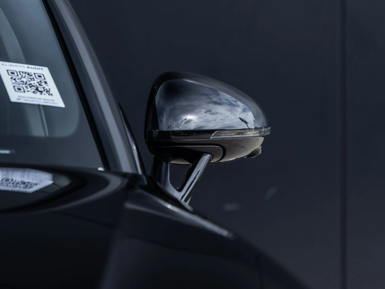 2026 Porsche Macan S (95B), 20/20